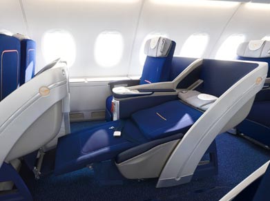 Lufthansa Airlines Business Class 